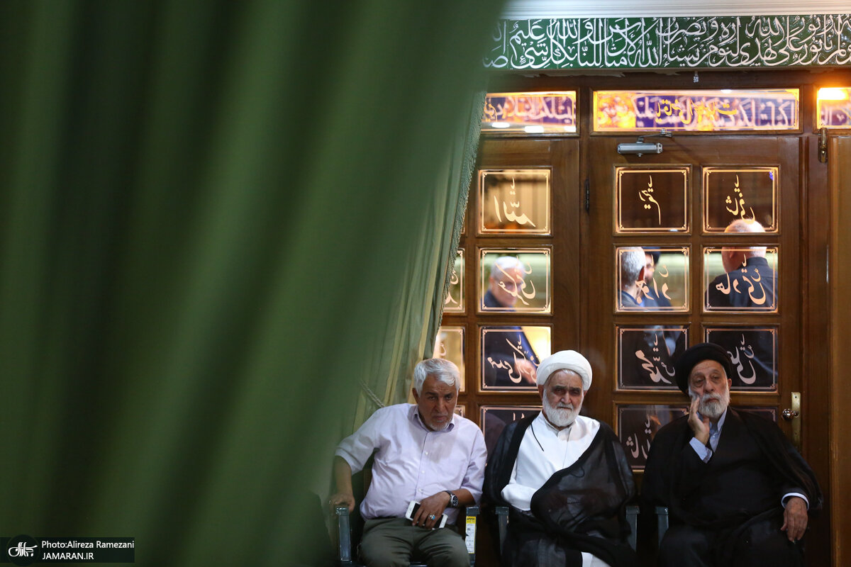 هادی خامنه ای