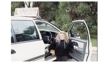 زن8
