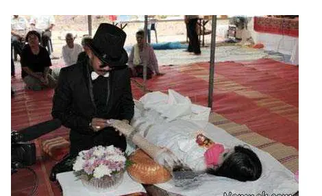 جنازه عروس
