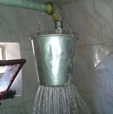 دوش حمام