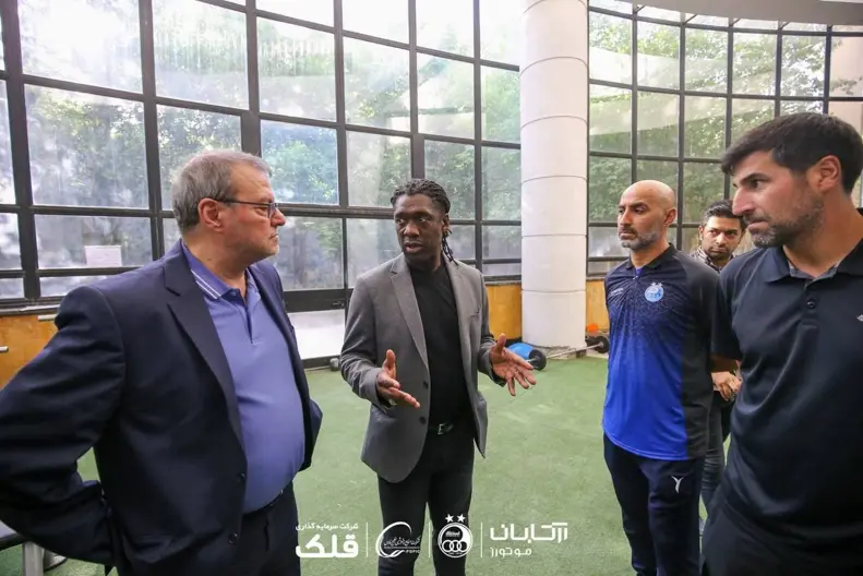 سیدورف استقلال