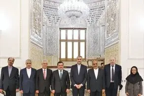شعرخوانی معان وزیر امور خارجه تاجیکستان در حضور حسین امیرعبداللهیان 