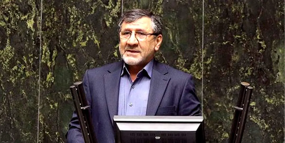 برخی به جای خداپرستی و وطن پرستی، غرب پرست هستند