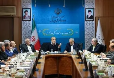 پزشکیان: هنر مدیریت آن است که در سخت‌ترین شرایط هم کار را پیش ببرد