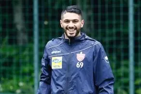 ستاره پرسپولیسی ذوب آهن از خجالت ستاره استقلال در آمد