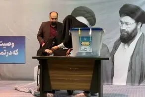 عفت مرعشی همسر آیت الله هاشمی در حسینیه جماران + ببینید 