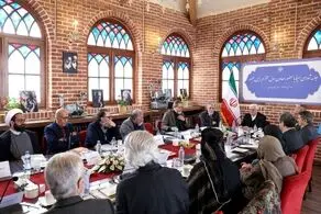 نباید هنر را امنیتی کرد