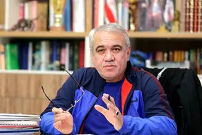 واکنش تند فتح‌الله‌زاده به خبر بازداشت بازیکنان استقلال در پارتی مختلط
