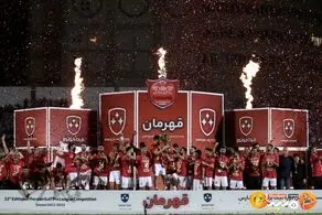 جام قهرمانی پرسپولیس بر سر مزار اسطوره های فقید