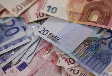 قیمت دلار و قیمت یورو امروز شنبه ۲۴ مرداد ۱۴۰۵ + جدول