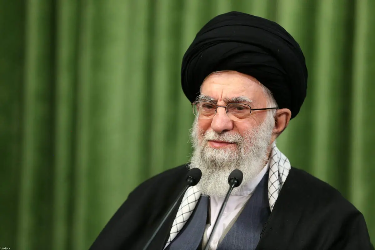 زنان شهید، جانباز و آزاده از برترین قله‌های افتخارات انقلاب هستند