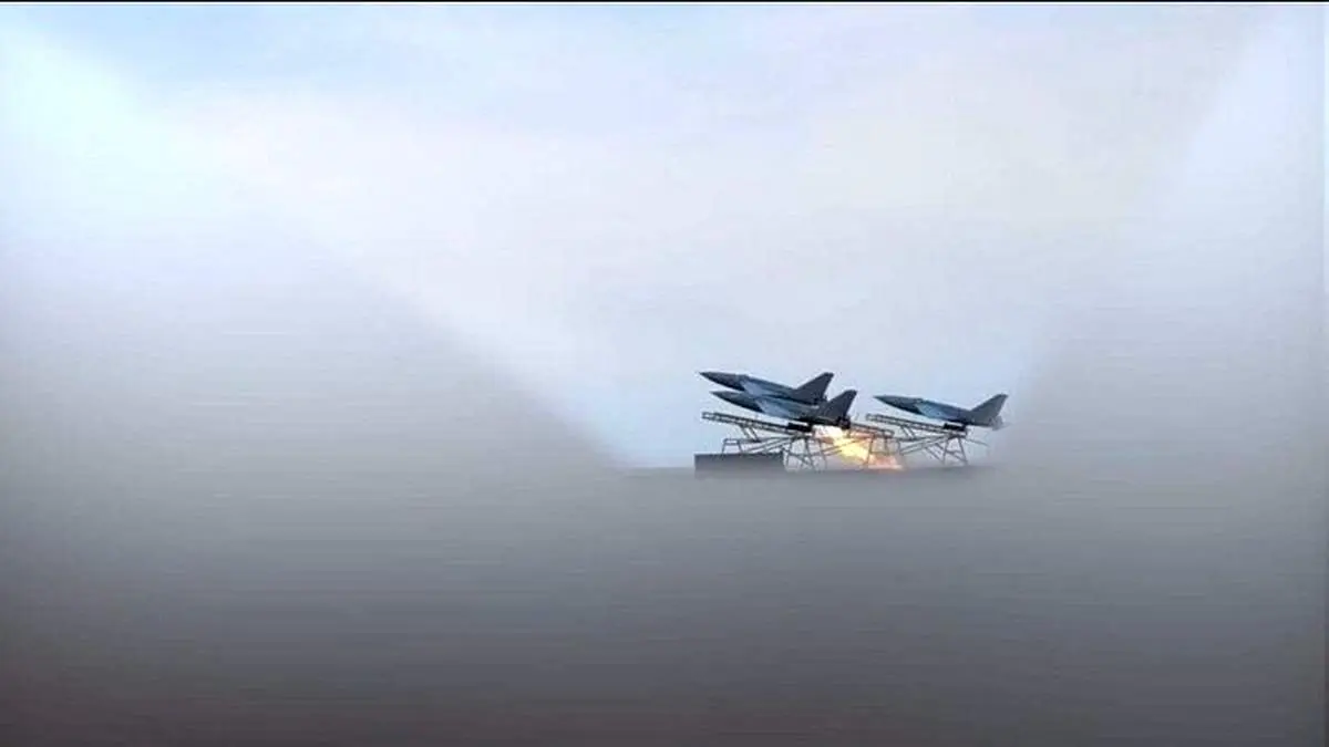 حملات پهپادی ارتش به محل استقرار هواپیماهای آواکس و سوخت رسان و پایگاه‌های آمریکا 