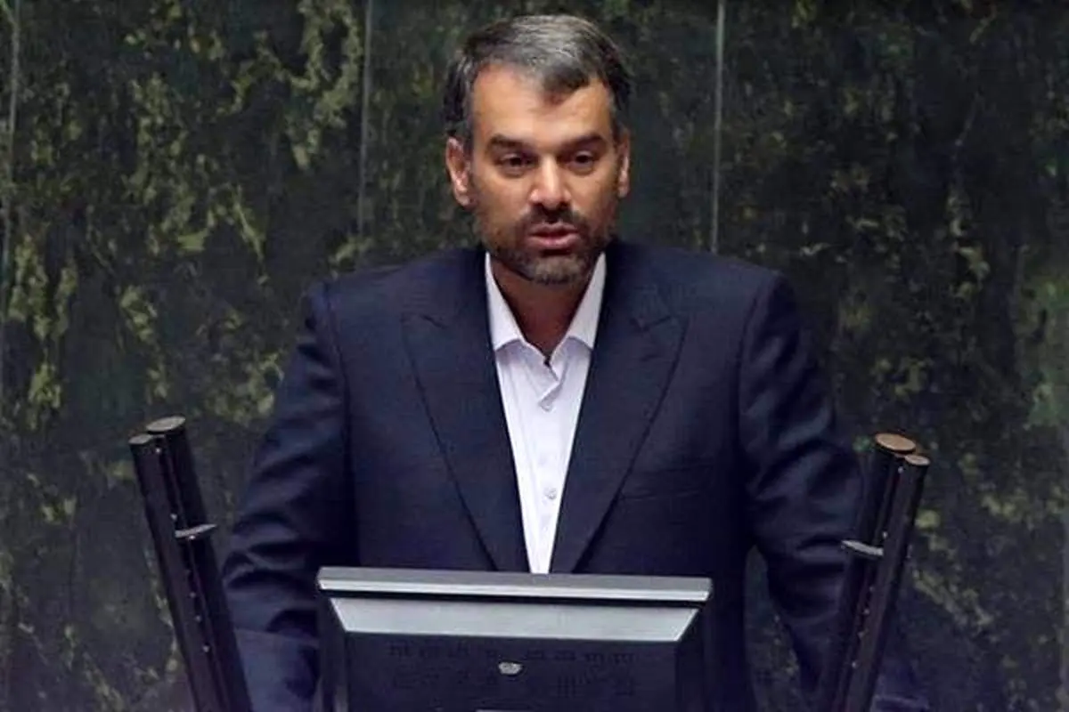 کنایه تند نماینده مجلس به دبیر ستاد امر به معروف: ای کاش به شما مرخصی اجباری میدادند