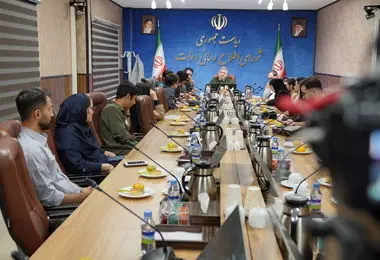 "شورای مشاوران نسل زد" مانند یک کابینه نسل زد می‌تواند به دولت کمک کند