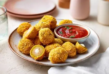 طرز تهیه زیتون سوخاری؛ یک پیش‌غذای جذاب و خوشمزه