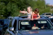 این آپشن خودرو کودکان را به کشتن می‌دهد!
