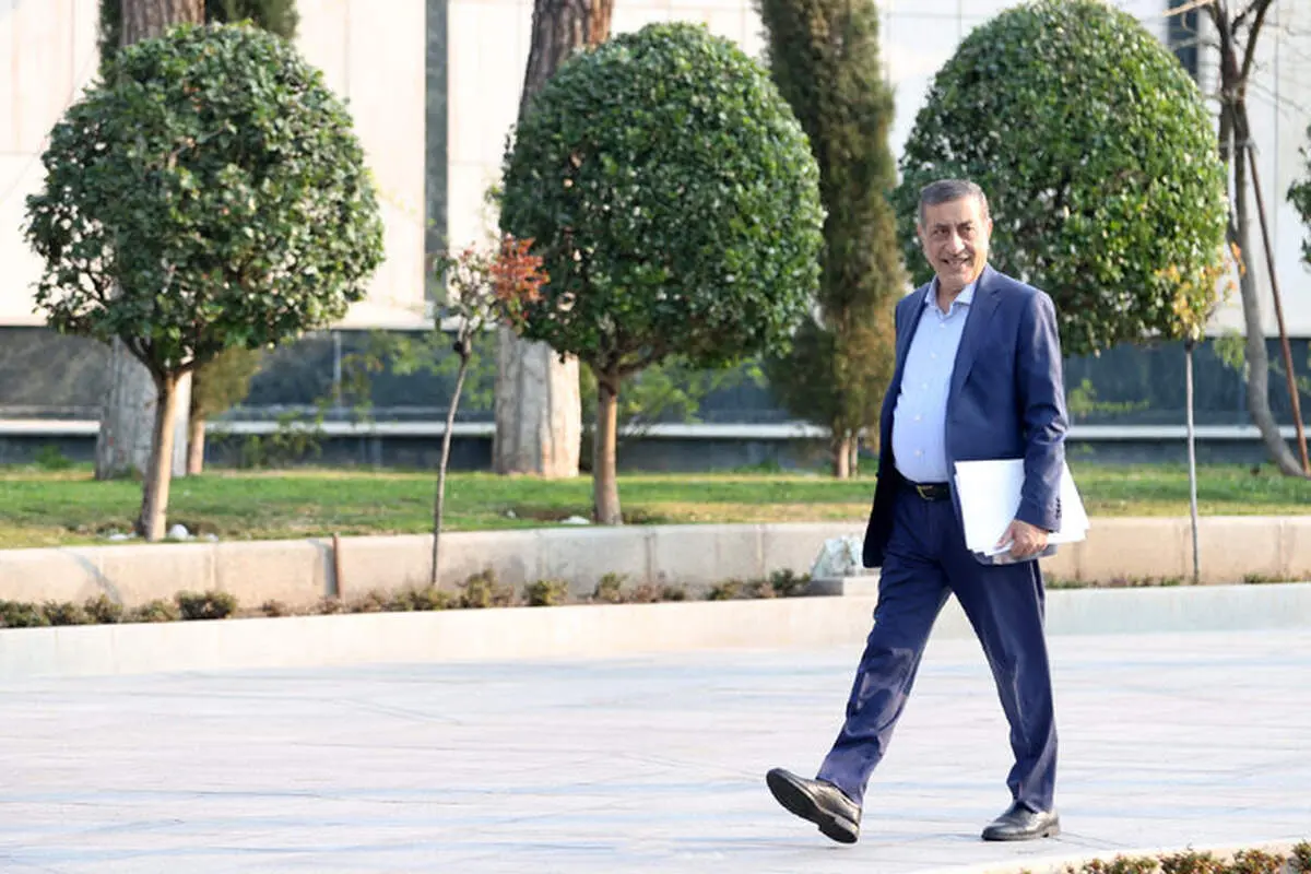 توضیحات مهم پیرامون عدم مخالفت رهبر انقلاب با حضور سرمایه‌گذاران آمریکایی
