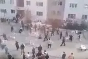 پرتاب وحشتناک صندلی به هم توسط فامیل عروس و داماد سررقص!
