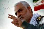 فیلمی که برای اولین بار سردار سلیمانی را اسلحه به دست نشان داد