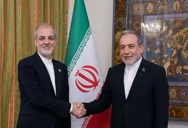 دیدار سفرای جدید ایران در ایتالیا و اوگاندا با عراقچی