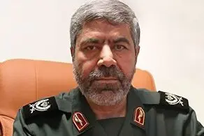 سردار شریف: دستان نیروی دریایی سپاه پُر است 