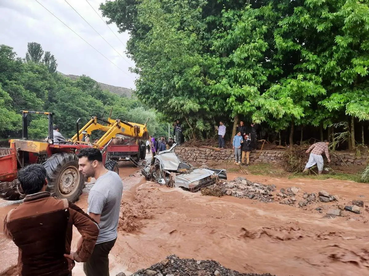 سیل جان ۳ نفر را گرفت