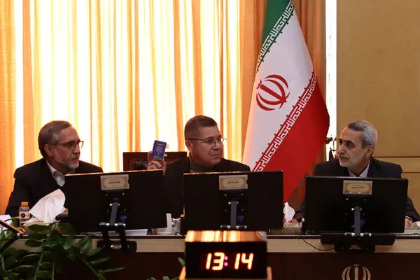 سفیر ونزوئلا در تهران به کمیسیون امنیت ملی رفت 