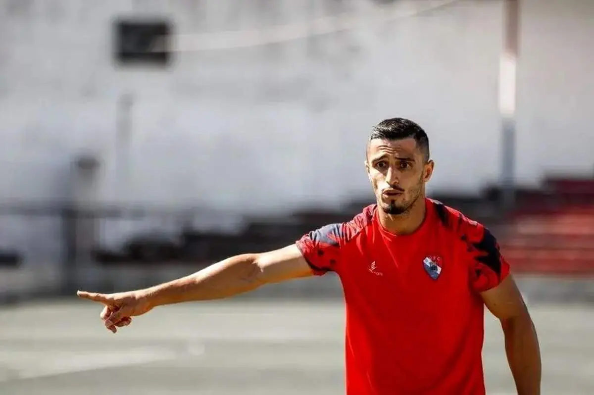 احتمال رد پیشنهاد پرسپولیس از طرف بهترین گلزن تیم /شأن و شخصیتم در این باشگاه حفظ نشد 