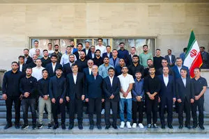پزشکیان: در وضعیت سختی بسر می‌بریم/ دنیا ما را تحت فشار قرار داده تا تسلیم شویم اما تسلیم شدن در وجود ما نیست