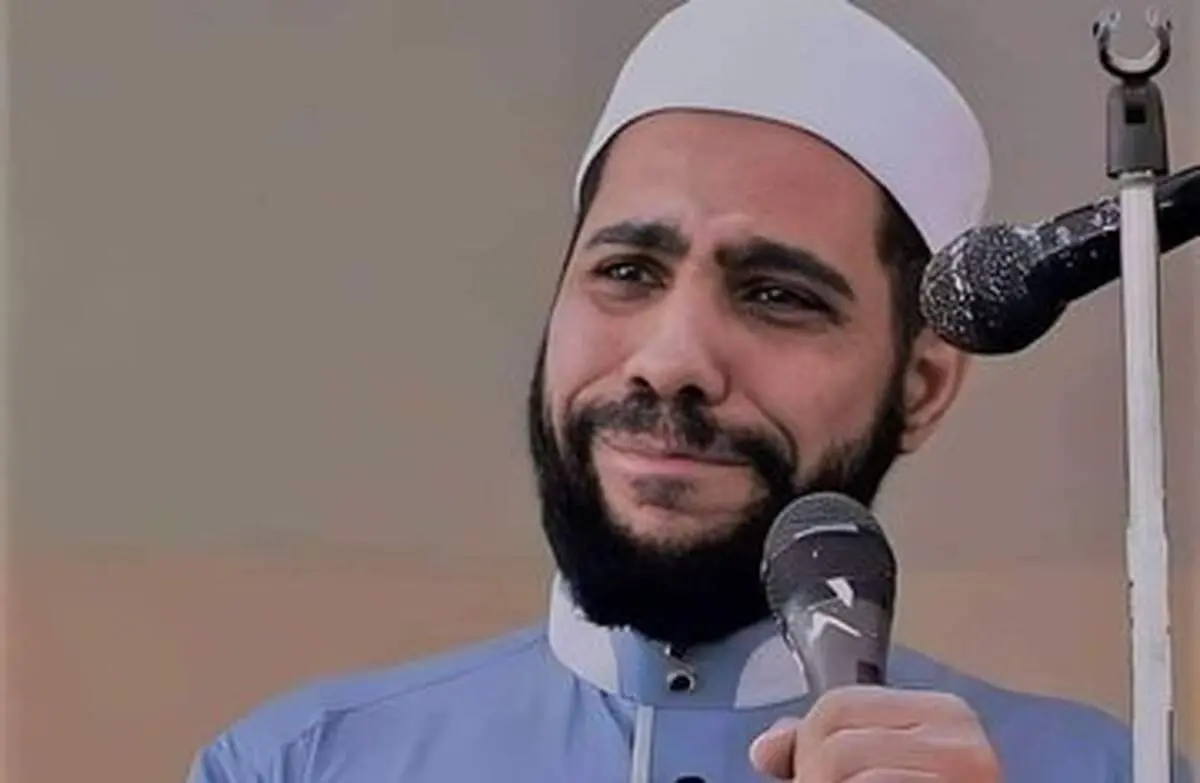 کوتاهترین نماز جمعه که فقط دو دقیقه بود چه کسی خواند؟