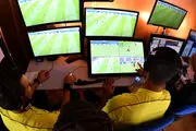 مکالمه پیام حیدری با اتاق  VAR در بازی پرسپولیس و فولاد لو رفت + فیلم