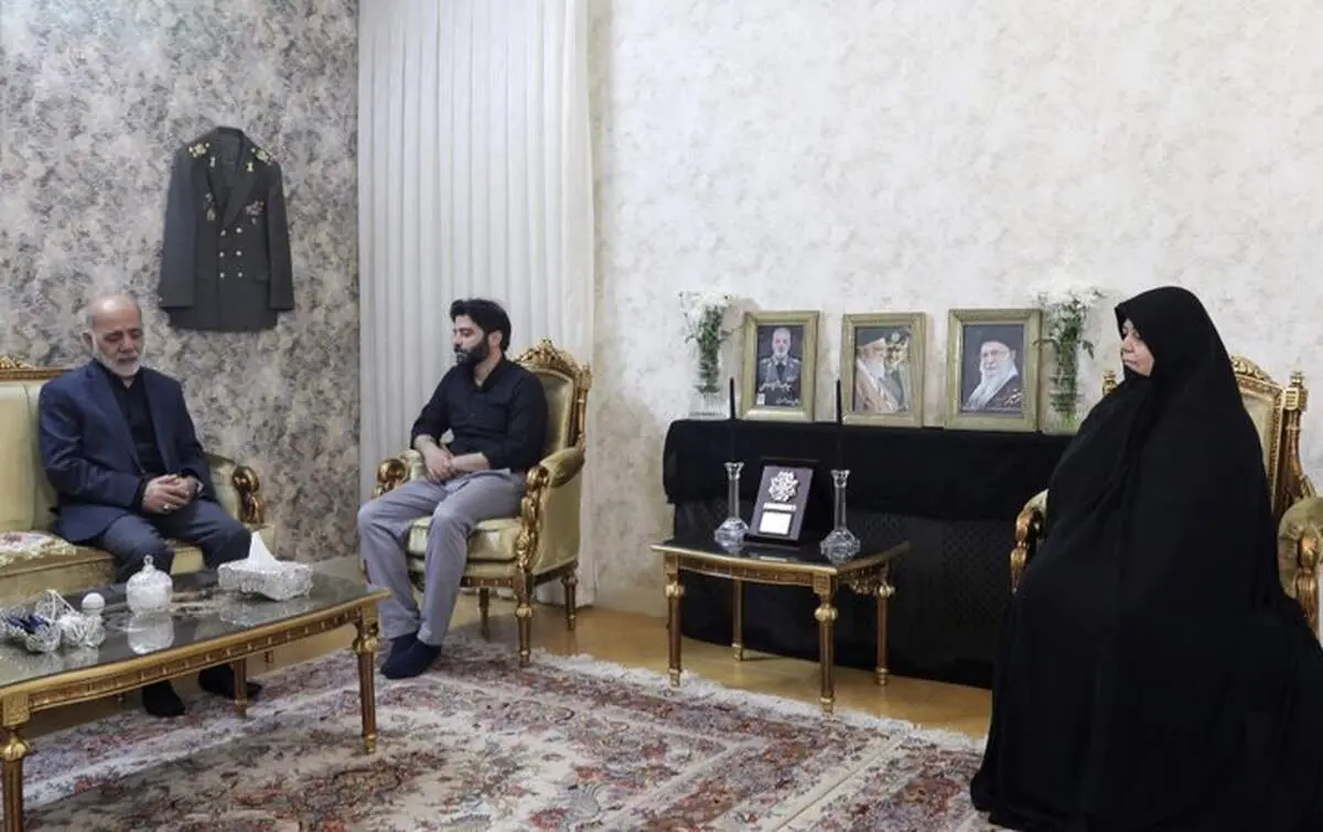 ابلاغ سلام رهبر انقلاب به خانواده سپهبد شهید موسوی