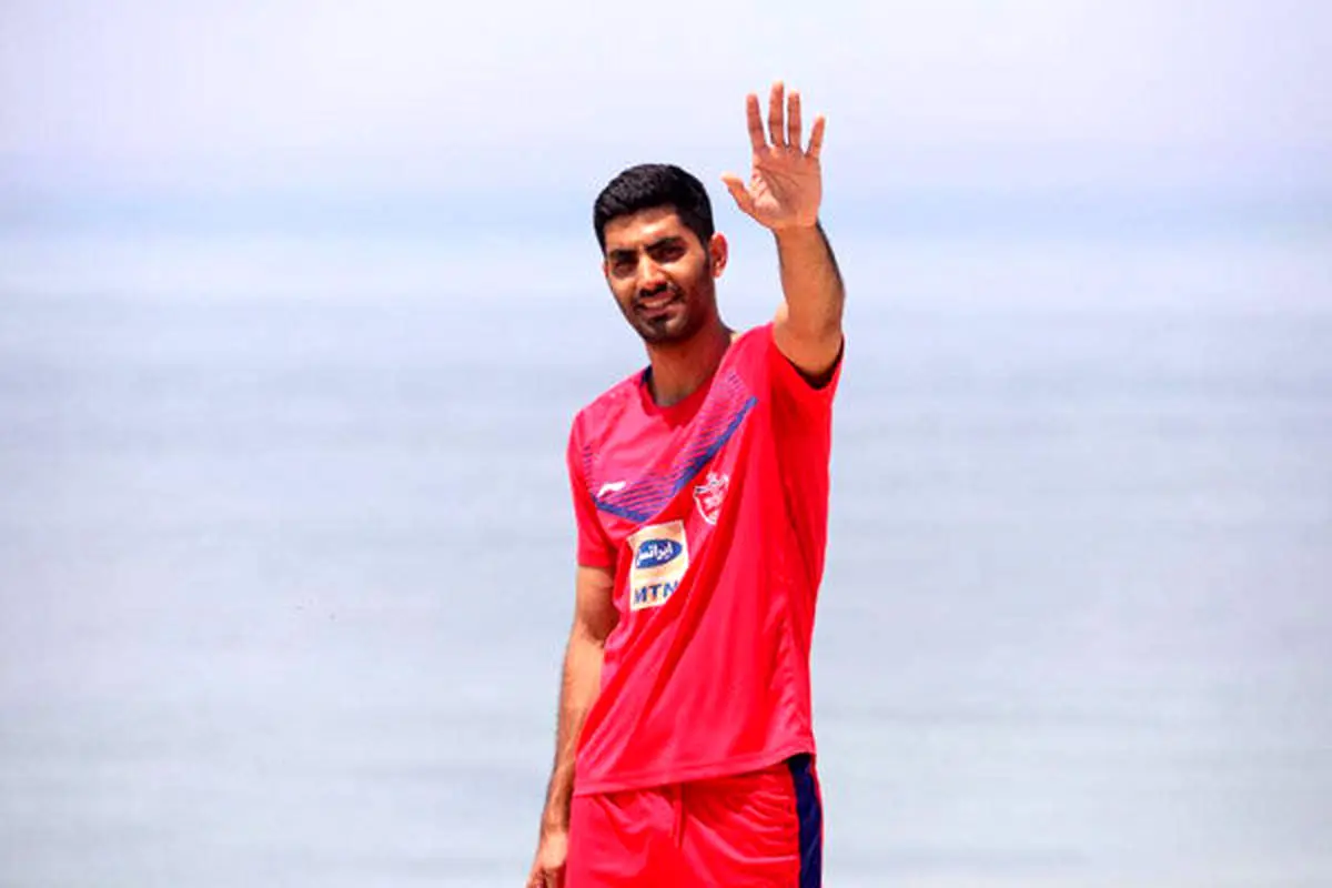 بازیکن با تعصب پرسپولیس ماندنی شد