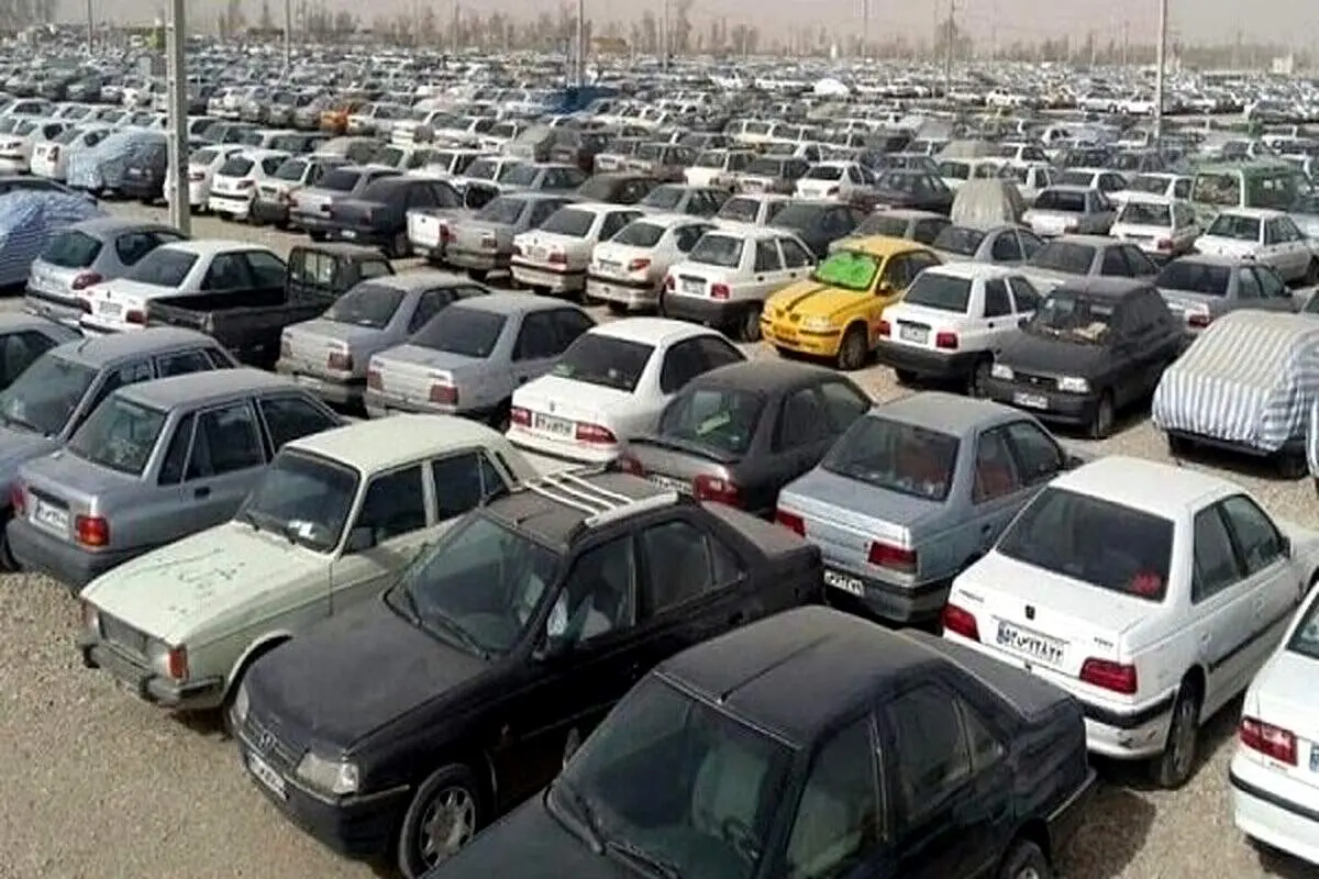 قیمت خودروهای داخلی و مونتاژی در بازار تکان شدید خورد/ جدول