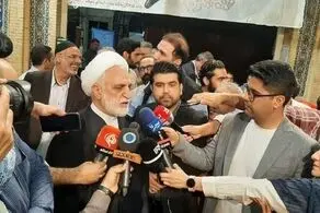 رئیس جمهور، رئیس شورای عالی فضای مجازی است و می‌تواند برای آن تصمیم گیری کند