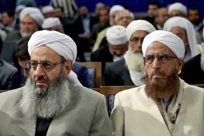 حضور مولوی عبدالحمید در دیدار رئیس‌ جمهور با علما و منتقدین استان سیستان و بلوچستان + ببینید 
