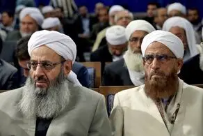 حضور مولوی عبدالحمید در دیدار رئیس‌ جمهور با علما و منتقدین استان سیستان و بلوچستان + ببینید 