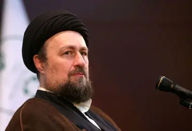 سیدحسن خمینی به محمود احمدی نژاد تسلیت گفت  