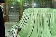 رهبر انقلاب اسلامی در مرقد امام خمینی(ره) و گلزار شهدا حضور یافتند