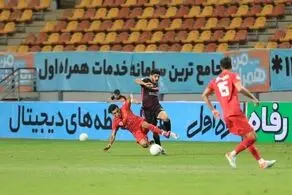 درگیری در پایان مسابقه پرسپولیس و فولاد