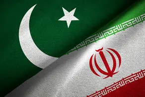 وزیر دفاع پاکستان: از هر نظر در کنار ایران هستیم  
