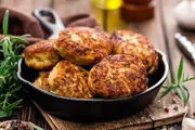 طرز تهیه کوکو مرغ کردی؛ شام راحت و خوشمزه