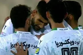 استقلال صفر - ذوب‌آهن 1/ شرایط برای استقلال حساس شد