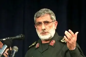 واکنش جالب سردار قاآنی به اقدام یک کودک که لباس سپاه به تن داشت + ببینید 