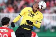 لحظه شوکه شدن پرسپولیس با اولین گل سپاهان + فیلم