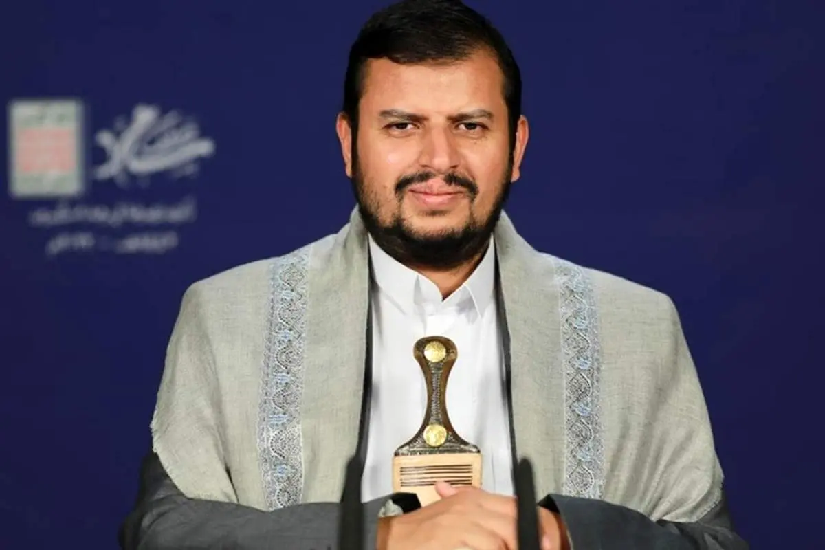 تصویری از لحظه انفجار نفتکش انگلیسی| کشتی انگلیسی حامل سوخت برای بمب افکن های اسرائیل بود؟ + ببینید 