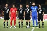 حواشی بازی استقلال و تراکتور/ حرکات ساپینتو روی سکوها