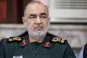 همه راه‌های رخنه را باید بست و باید شبانه‌روز با دشمن جنگید 