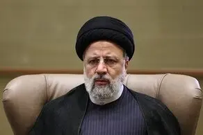 ابراهیم رئیسی سوار قایق موتوری شد 