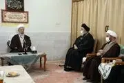 آیت‌الله مکارم شیرازی: مردم باید بدانند در حرم‌ها چه می‌گذرد